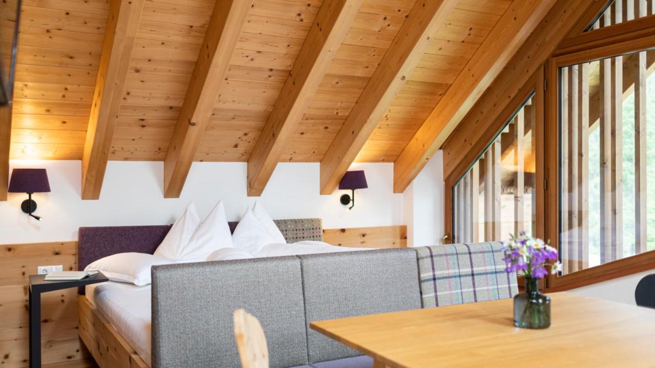 Natura Boutique Chalet Wellness Spa Dobbiaco Esterno foto