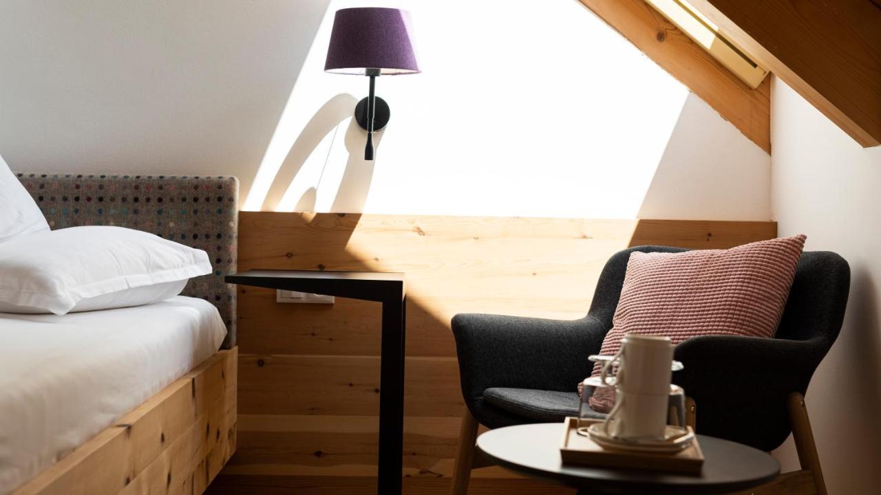 Natura Boutique Chalet Wellness Spa Dobbiaco Esterno foto