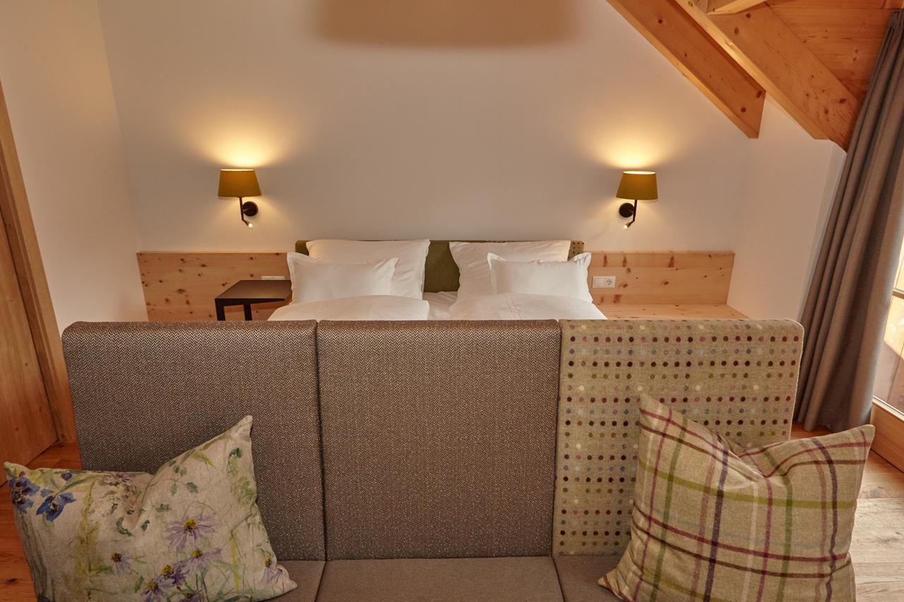 Natura Boutique Chalet Wellness Spa Dobbiaco Esterno foto